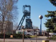 Další šachta končí. Státní podnik Diamo zasypal jámu u Karvinského moře, areál závodu čeká demolice Dul-Darkov-pomocny-zavod