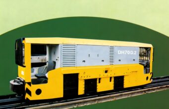 Důlní motorová lokomotiva DH 70 D.2